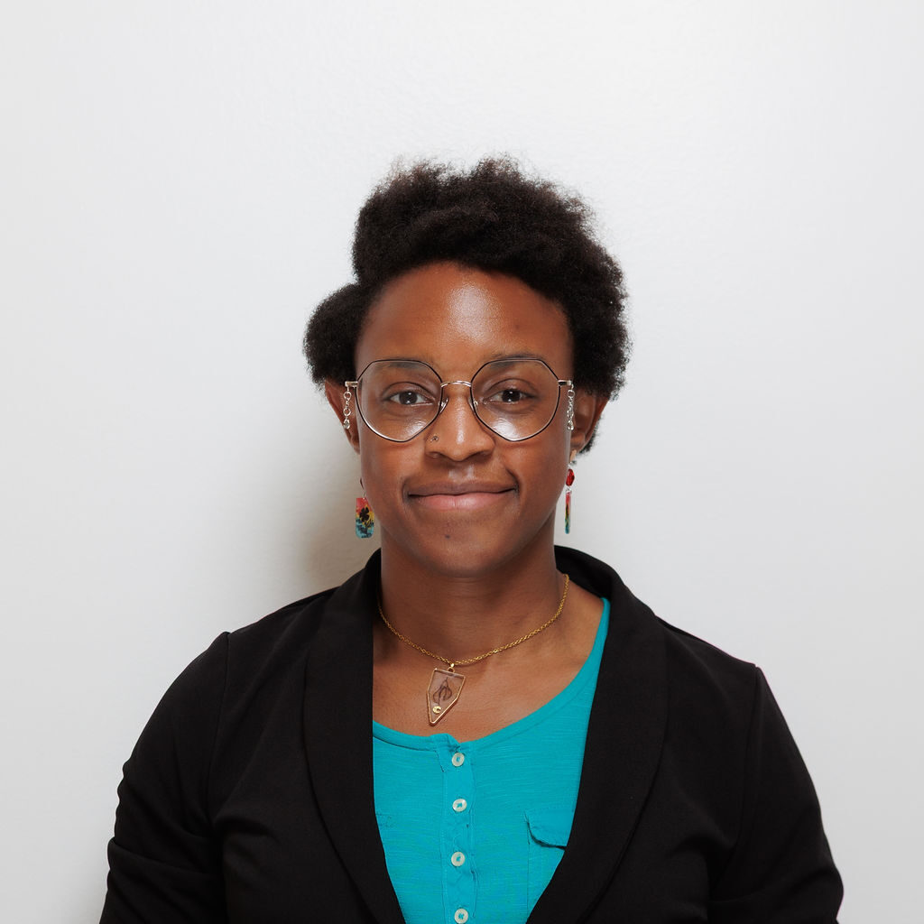 Aziza Corbett headshot photo