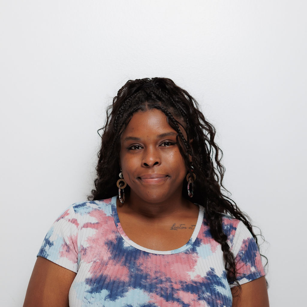 Marcia Caldwell headshot photo